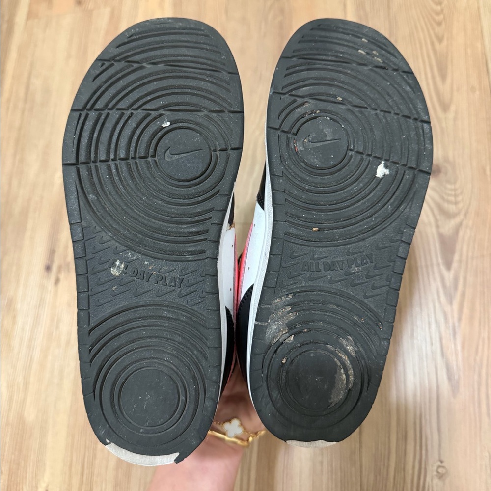 NIKE - LITTLE KIDS NIKE COURT BOROUGHS MID 2 - SIZE 3Y - Picture 7 of 11